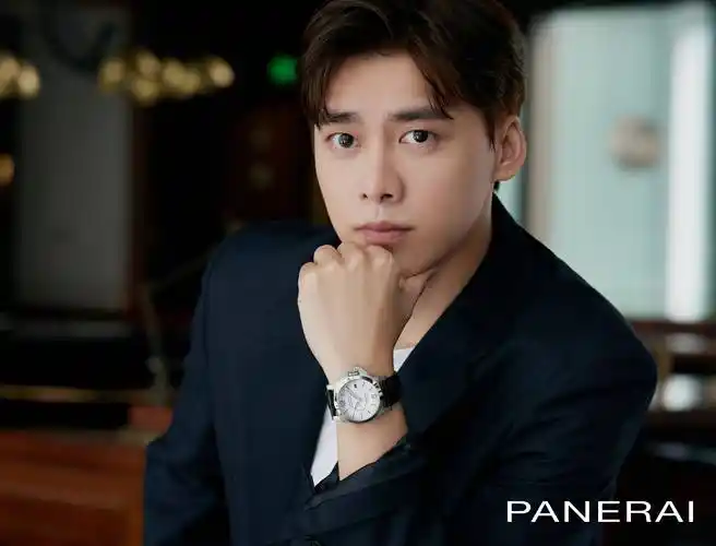 李易峰专访自曝想代言导航app心目中的意式风格有点太浪漫