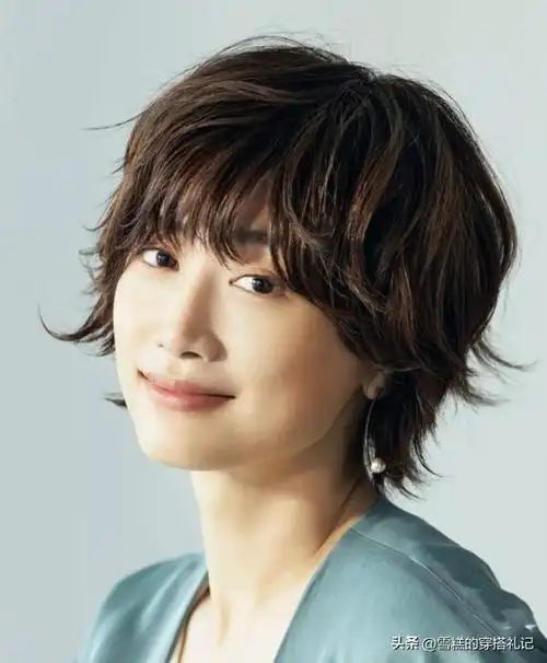 (40一50岁圆脸发型短发女) - 冷求网