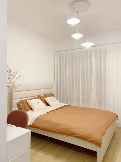 秋天的焦糖卧室看起来像样板间附软装08