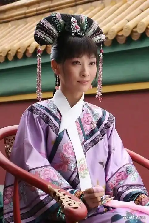 还记得《甄嬛传》里的欣贵人吗?她如今长这样!