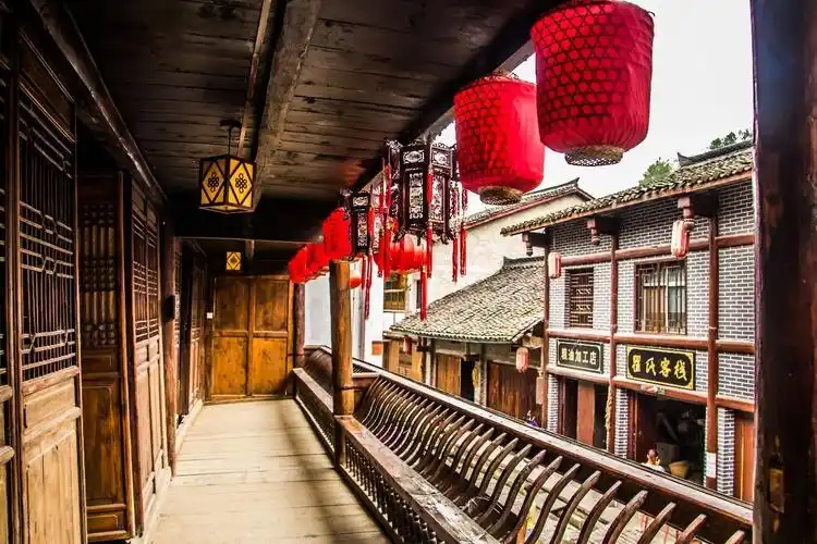 西安往西400公里,竟然有座"中国威尼斯",比秦淮河还美!