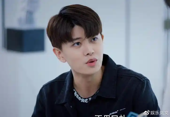 乌鸦小姐与蜥蜴先生任嘉伦的这句话说出了多少人的心声