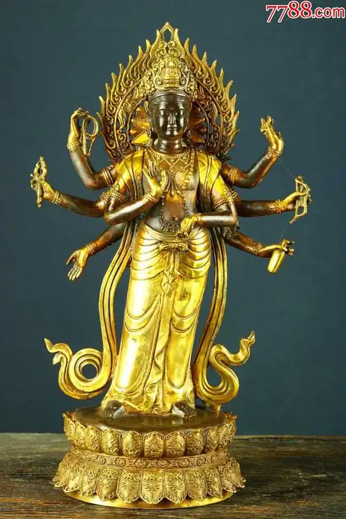 铜鎏金手工精修一尊八臂观音