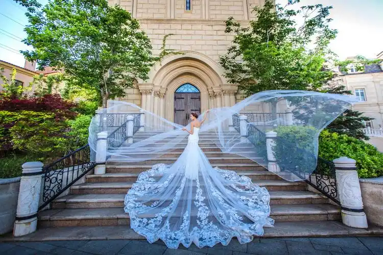 90后个性婚纱照给你与众不同的风格