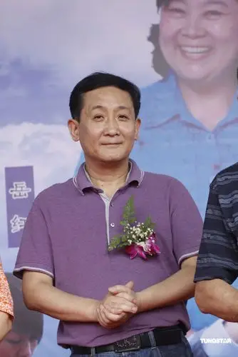 p>梁天,1959年4月10日出生于北京市,祖籍江苏 a target="_blank"