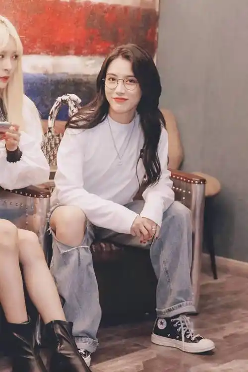 戴萌短发戴萌腹肌戴萌绝美戴萌金曲戴萌老师