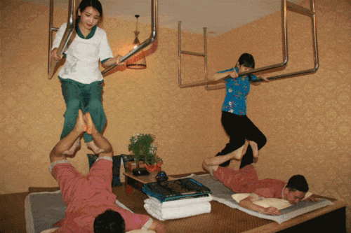 解除疲劳49元享泰禅泰禅松骨套餐四肢放松经典踩背臀部放松加金钩钓加