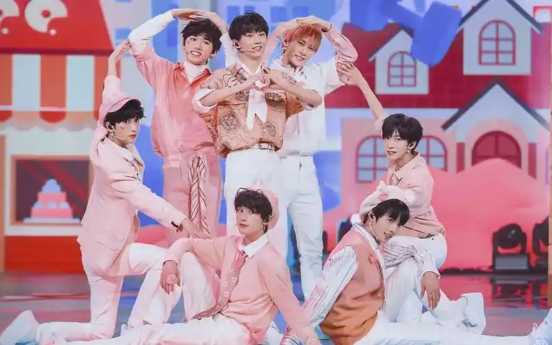 【tnt】时代少年团一周年演唱会《按时长大》舞台高音质纯享cut