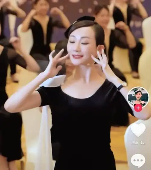 图片|来源于网络在抖音众多类型视频中,搞笑类,剧情类,美食类等等都是