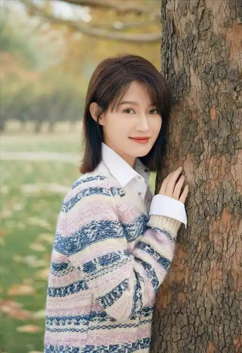 明星精美图片(920)——苏青