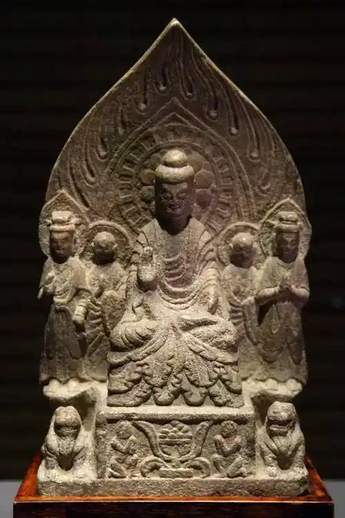 让人震撼遗失在日本的中国佛像