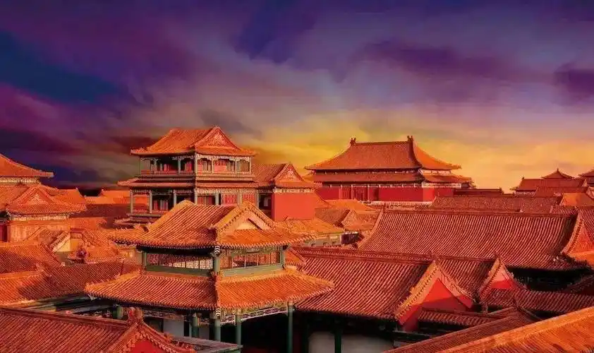 80多岁老人花300亿在横店重建圆明园,专家强烈反对,今已完工6年