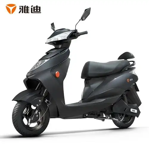 雅迪yadea新款豪华电动车豪战可选石墨烯电池轻便代步踏板车电瓶车