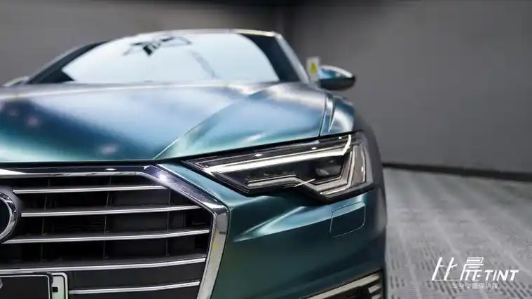 奥迪a6l电光墨绿改色膜