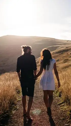 甜蜜欧美情侣锁屏,高清图片,手机锁屏桌面-壁纸族