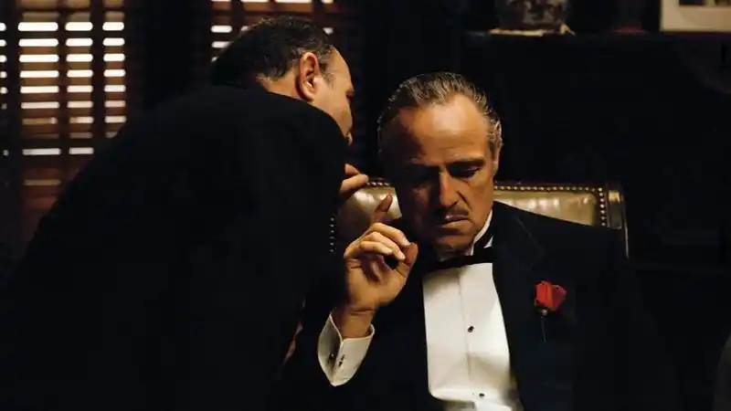 教父是"神父"还是"干爹"