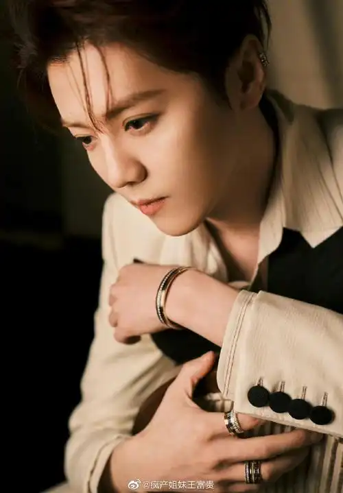 鹿晗服装品牌ugc##鹿晗是服装品牌ugc主理人