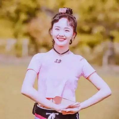 吕小雨头像爱死小雨啦