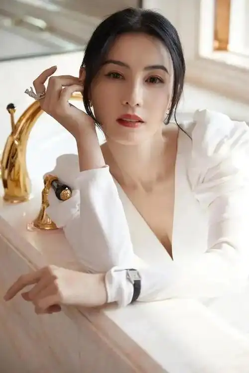 女明星谁最有钱排第一中国最有钱的明星排前十名