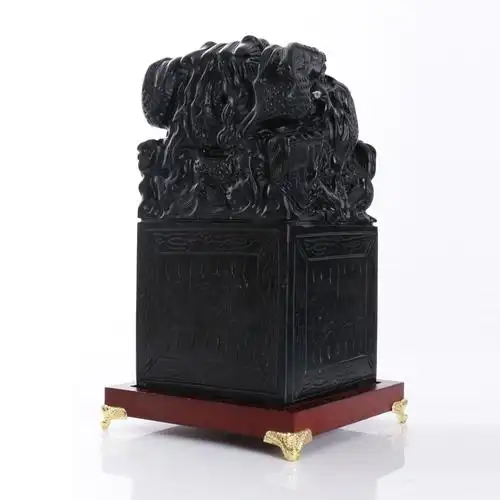 泰山墨玉雕刻工艺品 九龙印章销售抛光手工雕刻玉器印章