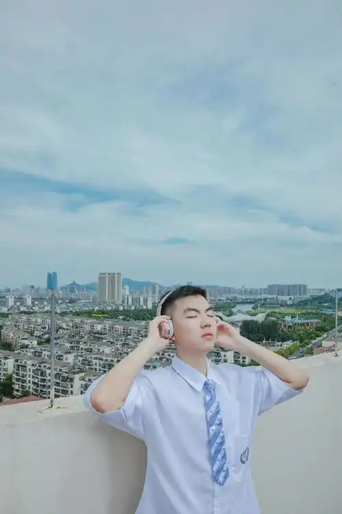 16岁少年丨湖州写真丨第②篇.#男生写真 #我的阳光男孩96 - 抖音