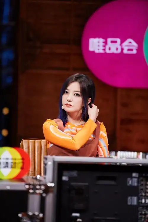 赵薇新剧《学区房》开机 《演员请就位2》第四期犀利点评精彩延续