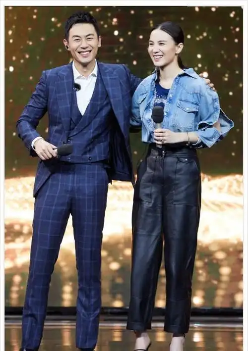 小宋佳和朱亚文在某节目中现身,宋佳的身高在女生当中算高的了,所以