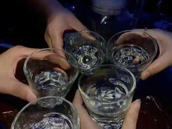 米乐星ktv(高攀路店)-"就在家楼下,为什么不客气的打了差评呢,我.