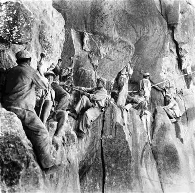 我们不是神仙,但我们一不怕苦,二不怕死 | 礼赞70年