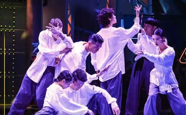 《街舞4》热度高,为什么中国风的街舞作品越来越多?