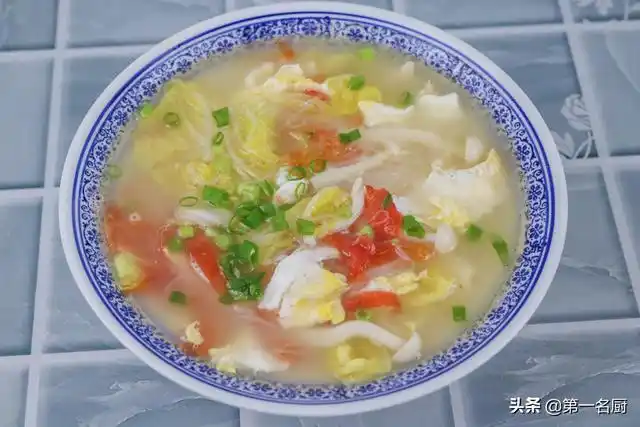 大厨分享家常三鲜汤的做法汤汁奶白鲜香有决窍三分钟美味即成