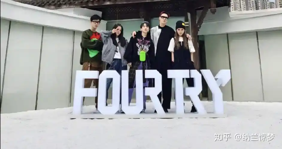 但凡看过第一季节目的观众就会发现,《潮流合伙人2》是全方位的升级