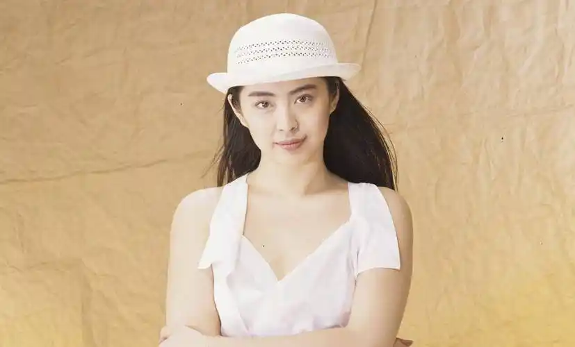 王祖贤为杂志拍摄《零修图外流》_身材_网友_女神