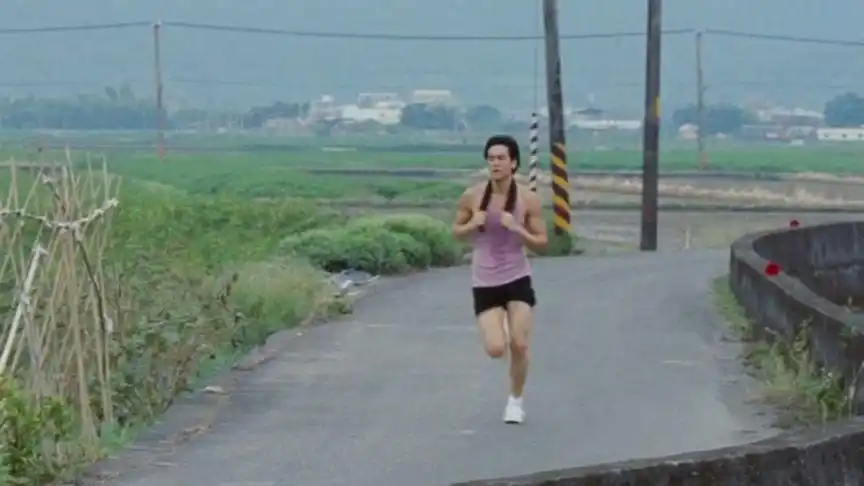 彭于晏:自律有多可怕,不断奔跑的彭于晏!