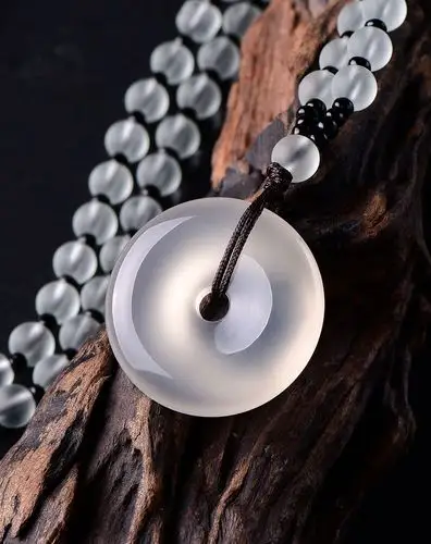 玉髓平安扣吊坠