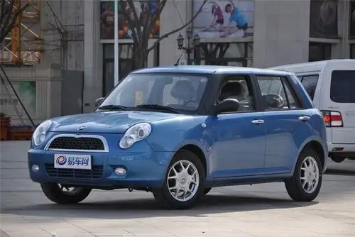 【力帆320汽车图片