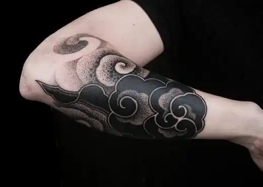黑色水墨风祥云纹身图案2