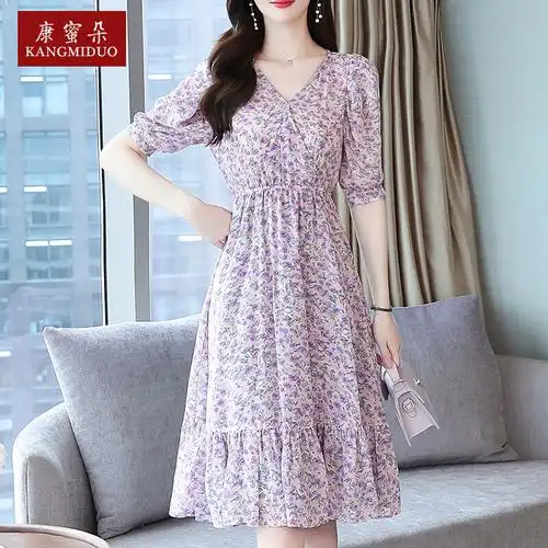 今年流行女装新款2021爆款矮个子紫色裙子碎花雪纺小个子连衣裙夏