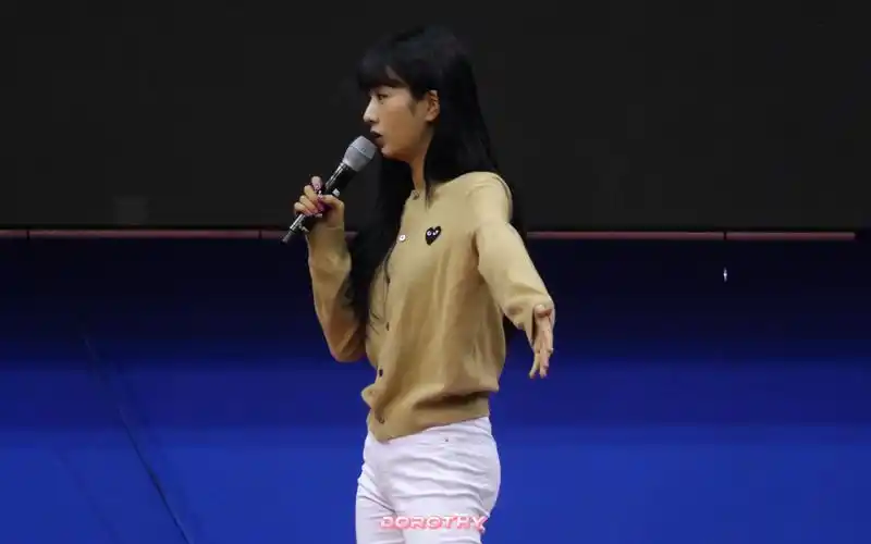 [apink 尹普美] 190120 apink 尹普美 (3)