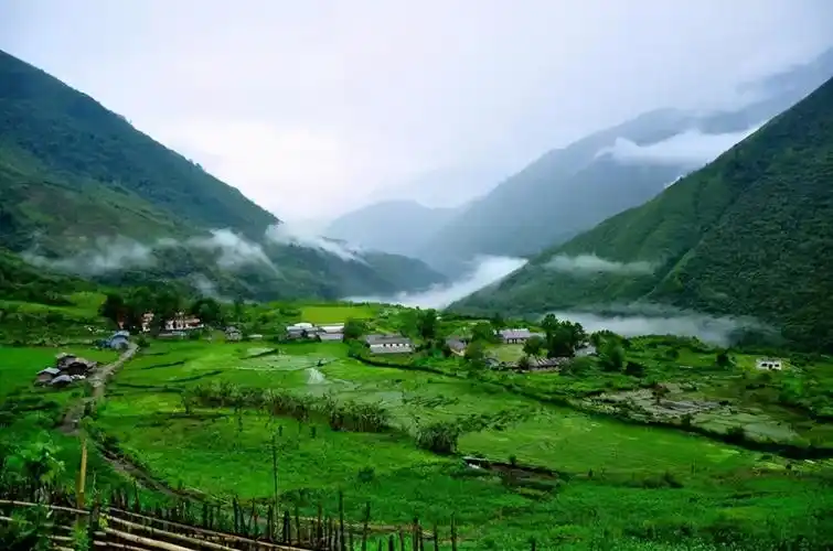 十一个藏地最适合隐居的世外桃源,可惜最后一个中国人却无缘踏足