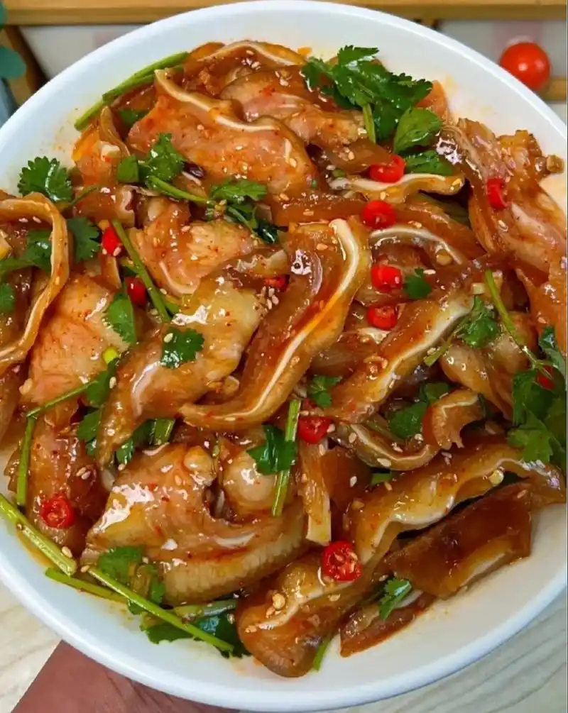 老爸的下酒菜——凉拌猪耳朵