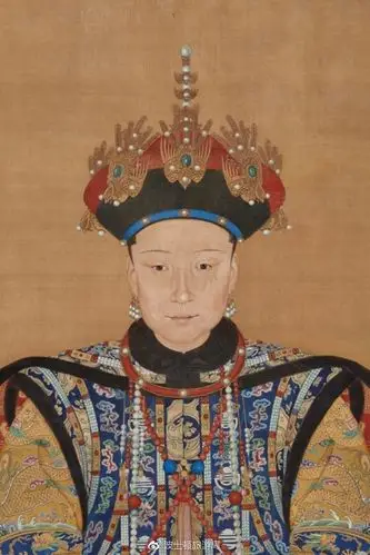 在塞勒姆小镇过万圣节,当女巫遇见"女皇"!