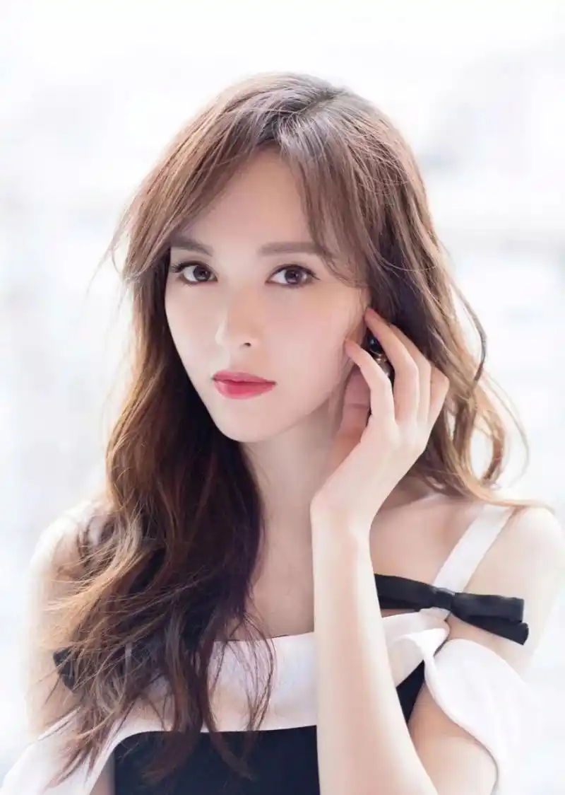 美图0327:时尚新娘,唐嫣,漂亮 #情感# #娱乐# #明星# #美女