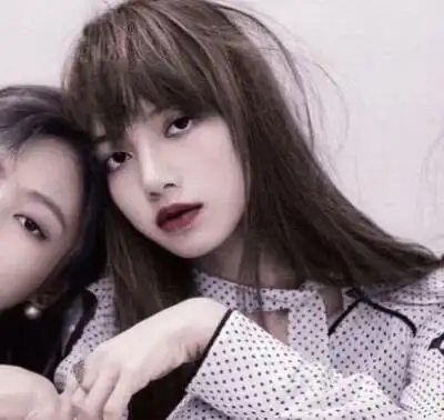 blackpink 闺蜜头像jennie lisa