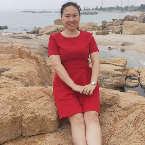 44岁离异女征婚照片(id:3490560)_广东东莞征婚交友_我主良缘网