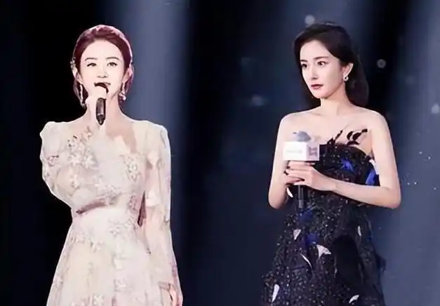 36岁赵丽颖对比37岁杨幂骨相老去和皮相老去的差距一目了然