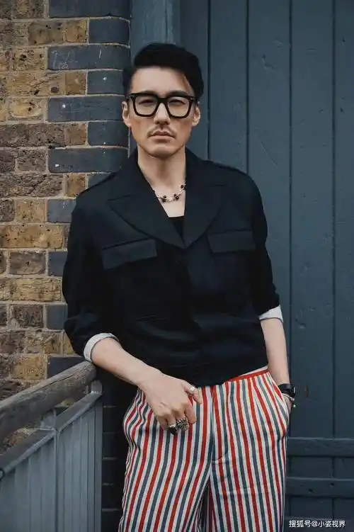 胡兵发视频吐槽东航,50万积分被清零却维权失败,指责东航态度差_图片