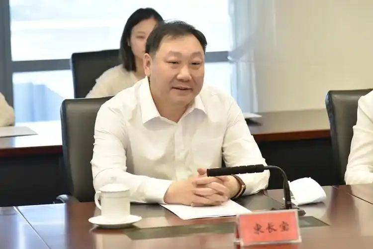 签约前,宋长宝会见了陈宜顶一行,对百普赛斯苏州项目的签约落地表示