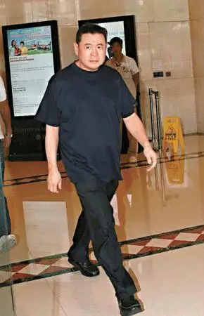 刘銮雄爱情传说:最爱李嘉欣 最乖袁洁莹