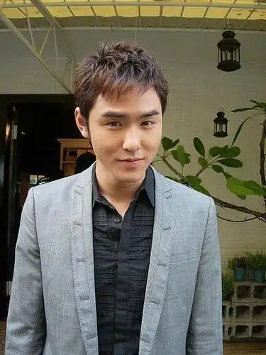 第二位阮经天第一位李准基